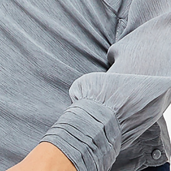 NWT Long Sleeve Ruched Side Button Surplice Top - Picture 6 of 6